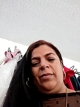 Freechat Mia-Glow on StripChat