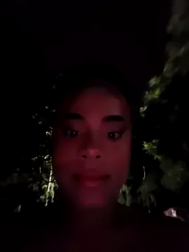 Mia-sensual — Flash tits 