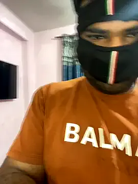 Offline mickey_love on StripChat