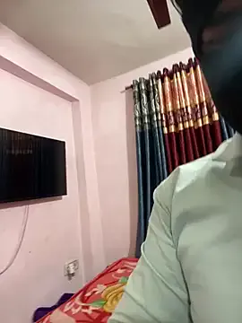 Offline mickey_love on StripChat