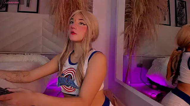 StripChat miia__baker is Freechat miia__baker — SHOW TITS +FUCK MY THROAT HARD GO GRAZY!