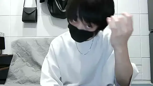 Freechat mikan_kun_st on StripChat