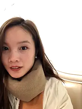 Offline Mile-m on StripChat