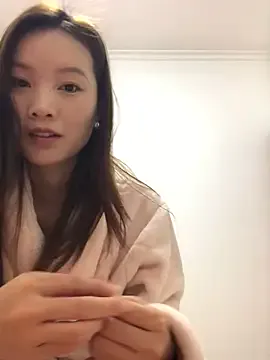 Offline Mile-m on StripChat