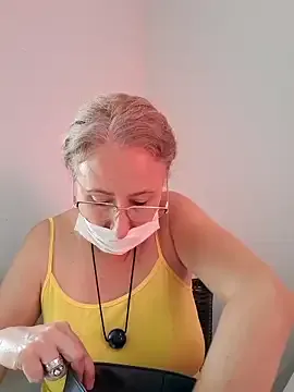 Freechat MILEIDE980 on StripChat