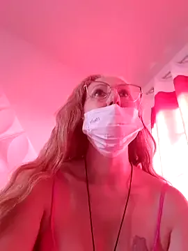 Freechat MILEIDE980 on StripChat