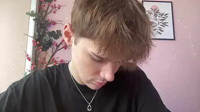 Freechat Milk_Guy on StripChat