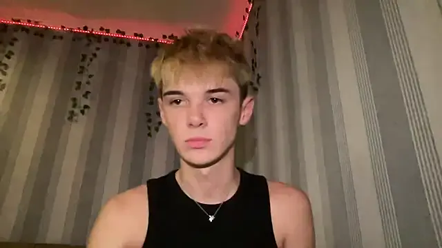 Freechat Milk_Guy on StripChat