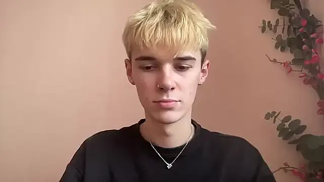 Freechat Milk_Guy on StripChat