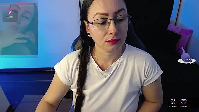 Freechat milly_sanchez on StripChat