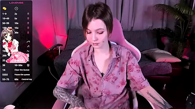 Freechat MiraVelle on StripChat