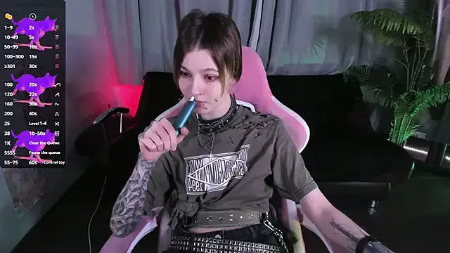 Freechat MiraVelle on StripChat