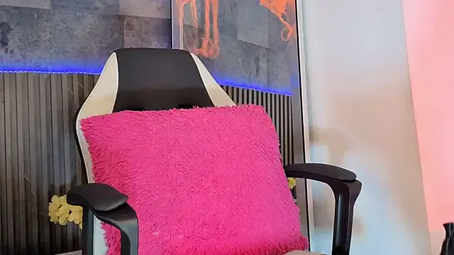 StripChat MishaKinki is Freechat MishaKinki — Control my toys 1 min and get me wet