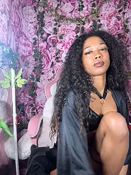 StripChat mismialove is Freechat mismialove — Biggest tip get custom video