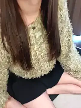 MOEMOE-Q on StripChat
