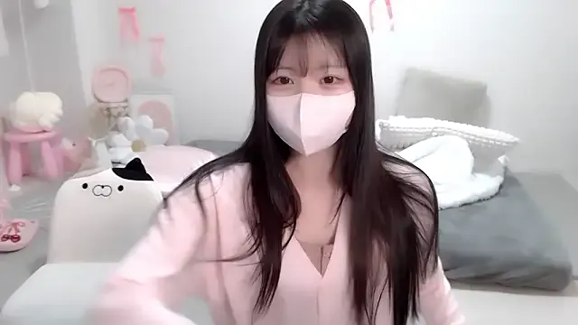 Offline moka-neko on StripChat