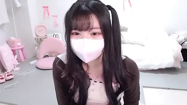 Offline moka-neko on StripChat