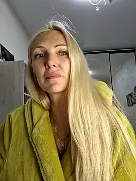 StripChat Monna is Freechat Monna — Warm Me ap Make Me bigSquirtFontan