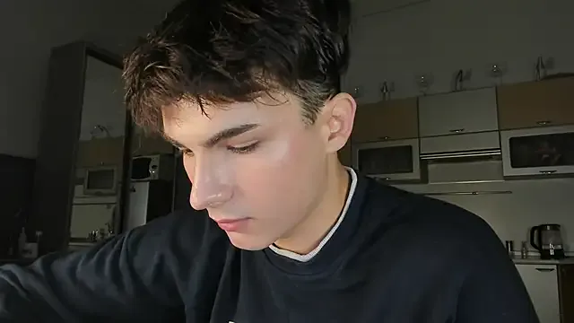 Freechat mystic_evan on StripChat