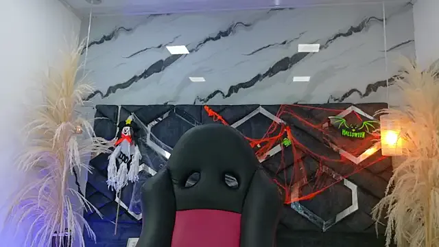 Natasha-Adams on StripChat 