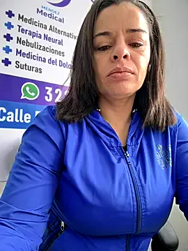 Offline NATHALIA-28_ on StripChat