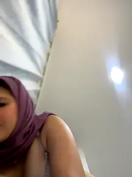 Freechat naughty__angel on StripChat