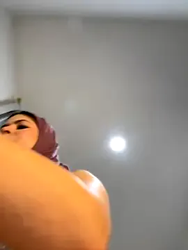 Freechat naughty__angel on StripChat