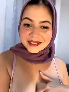 Freechat naughty__angel on StripChat