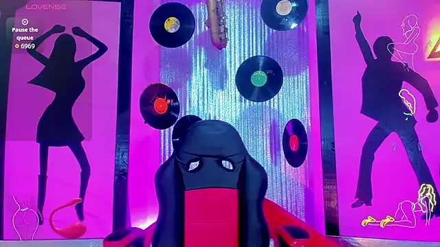 Freechat nickyminach_ on StripChat