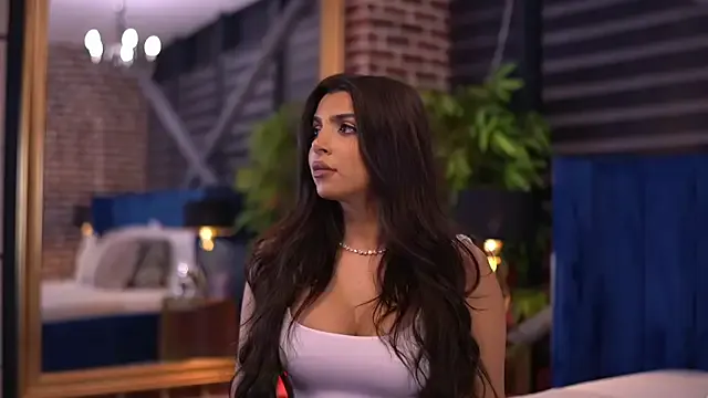 StripChat NicoleCellini is Private NicoleCellini — Where your love lands, my body blooms.