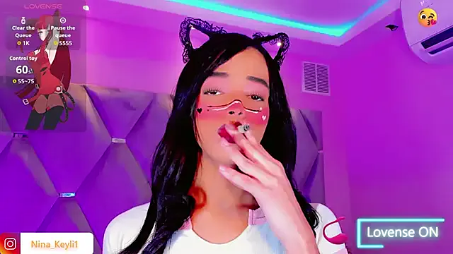 Nina_Keyli on StripChat