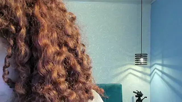 Freechat ninna_curly on StripChat