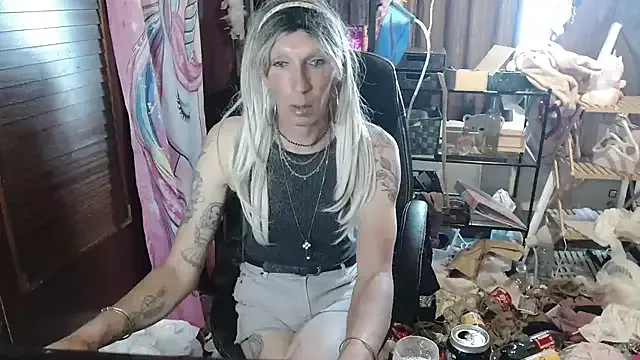 Freechat Ombeline1 on StripChat