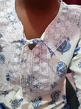 StripChat pari_rani7 is Group pari_rani7 — Group on StripChat