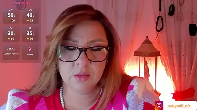 Pattymilf_ofc on StripChat