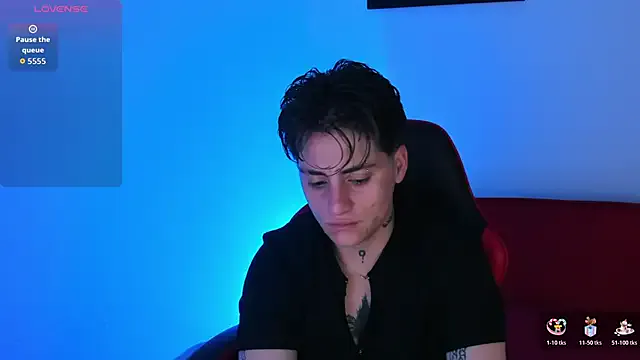 StripChat PeytonBox is Freechat PeytonBox — show naked and oil