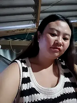 pi-pi-00 on StripChat 