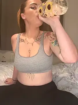 Group PiperPassionX on StripChat