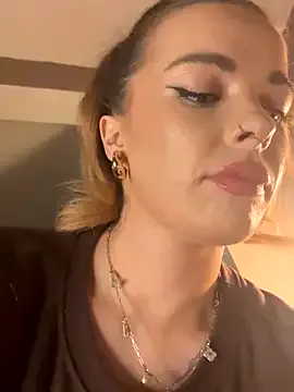 Group PiperPassionX on StripChat