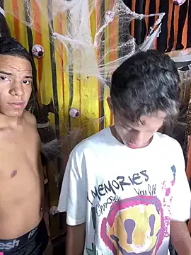 preston_and_slade — HI GUYS 