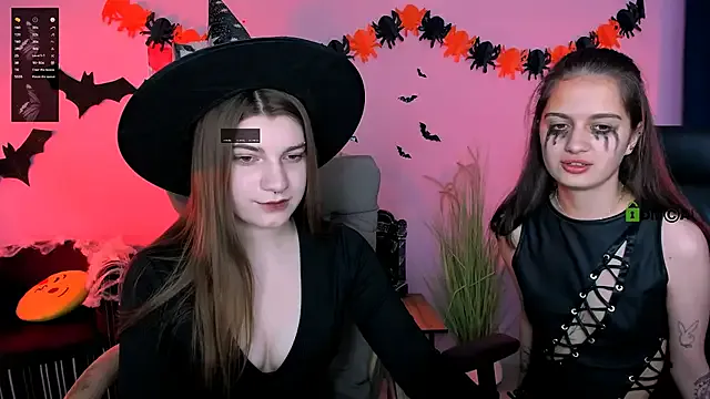 Group pure_radiance1 on StripChat