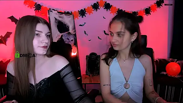 Group pure_radiance1 on StripChat