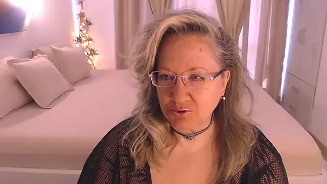 StripChat Raisshy is Private Raisshy — make me feel your special women today