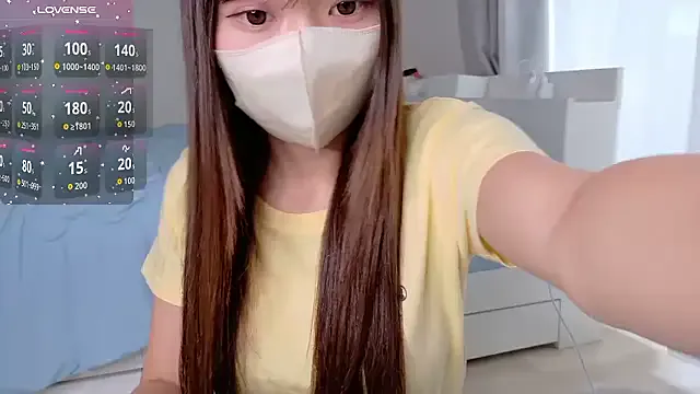 Offline Ran-o0_0o-DX on StripChat