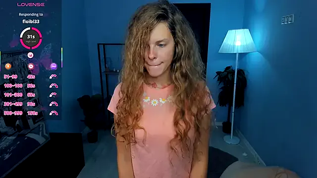 Freechat RayaNenlia on StripChat