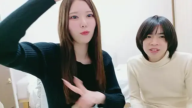 Offline Reto-sama on StripChat