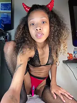 Freechat rubywithpearls on StripChat