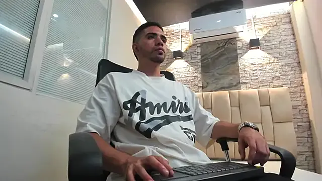 Freechat RYAN_PATERSON on StripChat