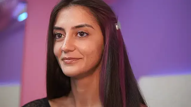 Freechat SabrinaHope on StripChat