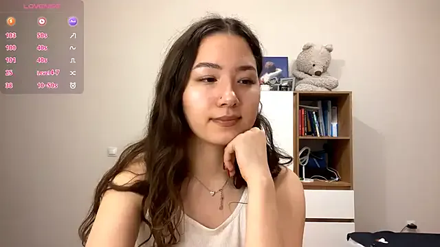 Freechat Sakuravice on StripChat